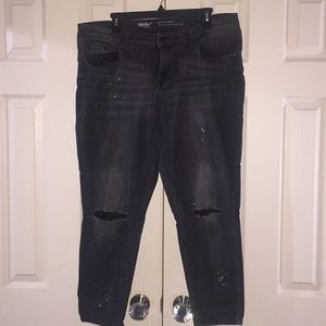 Stretch skinny distressed jeans